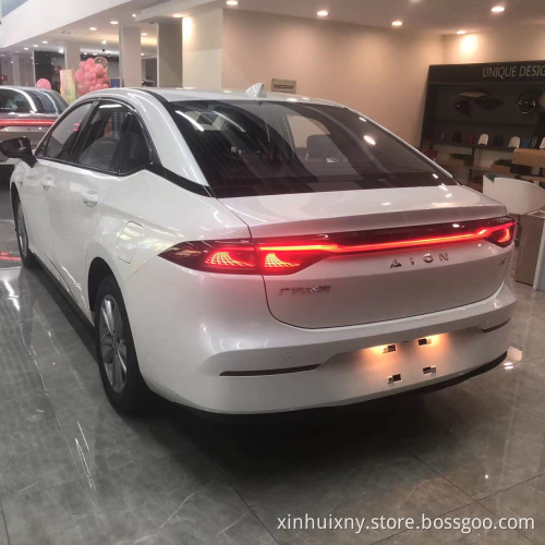 2022 NUOVI A CASSE DI VENDITÀ CALDA USATO AUTO GAC AION S NUOVI VEICOLI INSPRESSI
